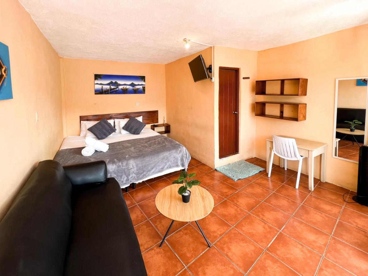 Amigos Hotel San Pedro La Laguna Buitenkant foto