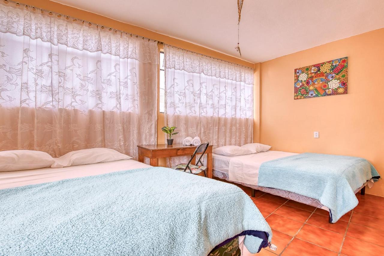 Amigos Hotel San Pedro La Laguna Buitenkant foto