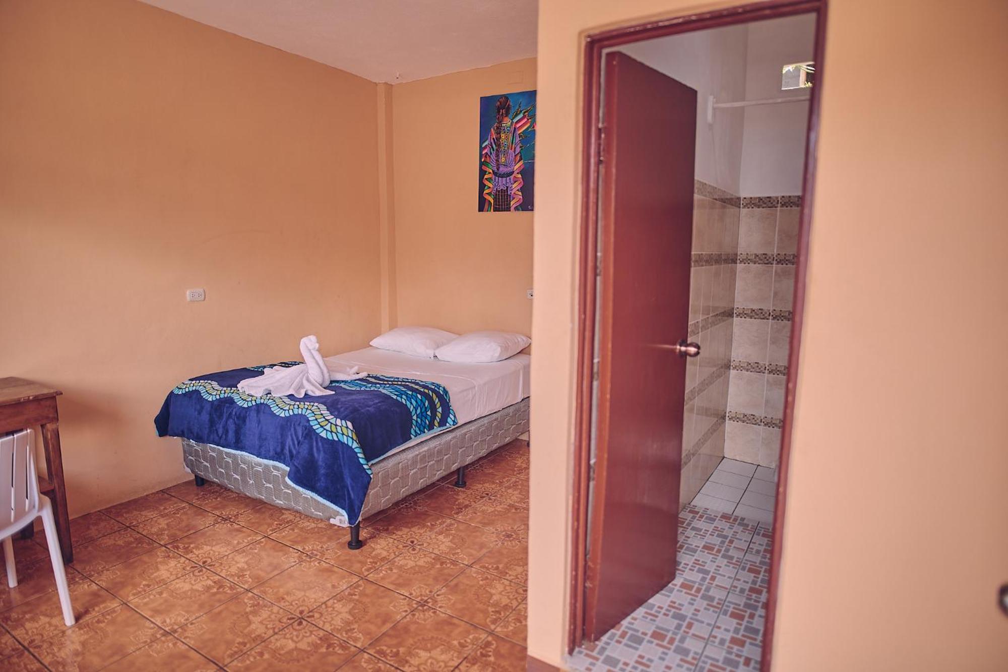 Amigos Hotel San Pedro La Laguna Buitenkant foto